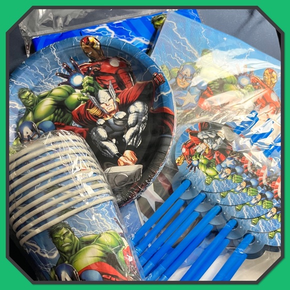 🎉New🎉Marvels Birthday Party Pack🎉 - Picture 1 of 9
